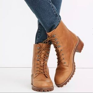 NIB MADEWELL Julien Lace-Up Lugsole Boot in Leather
